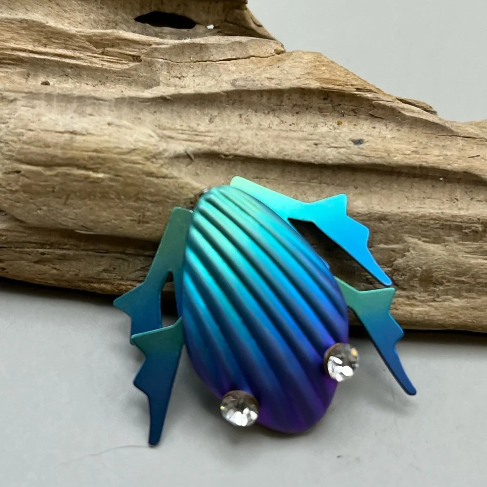 Colorful Frog Brooch with Rhinestones - Picture 2 of 4